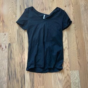 Plain black t-shirt